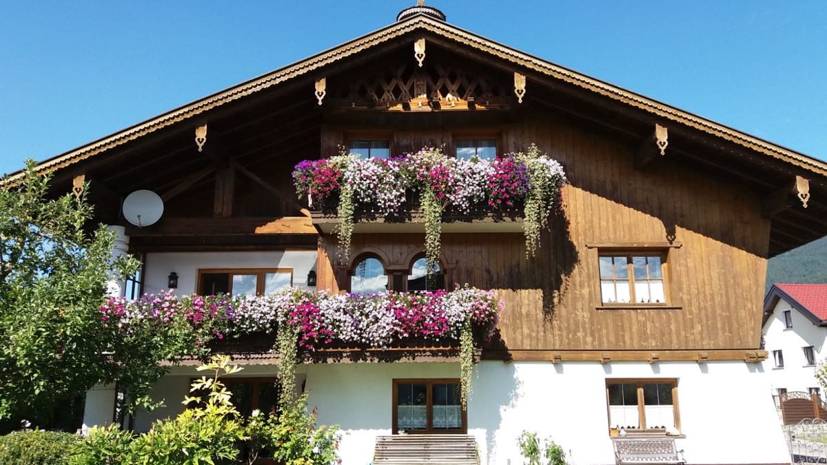 Unser Hof – Ferienwohnung AlMa